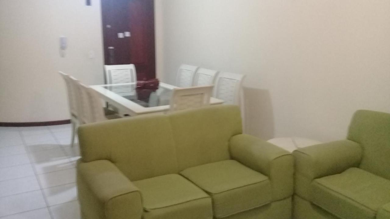 Apartamento De 2 Domitorios E 1 Garagem No Centro De Bombinhas 50 Metros Da Praia Na Avenida Principal Proximo Ao Shopping Punta Blu Экстерьер фото