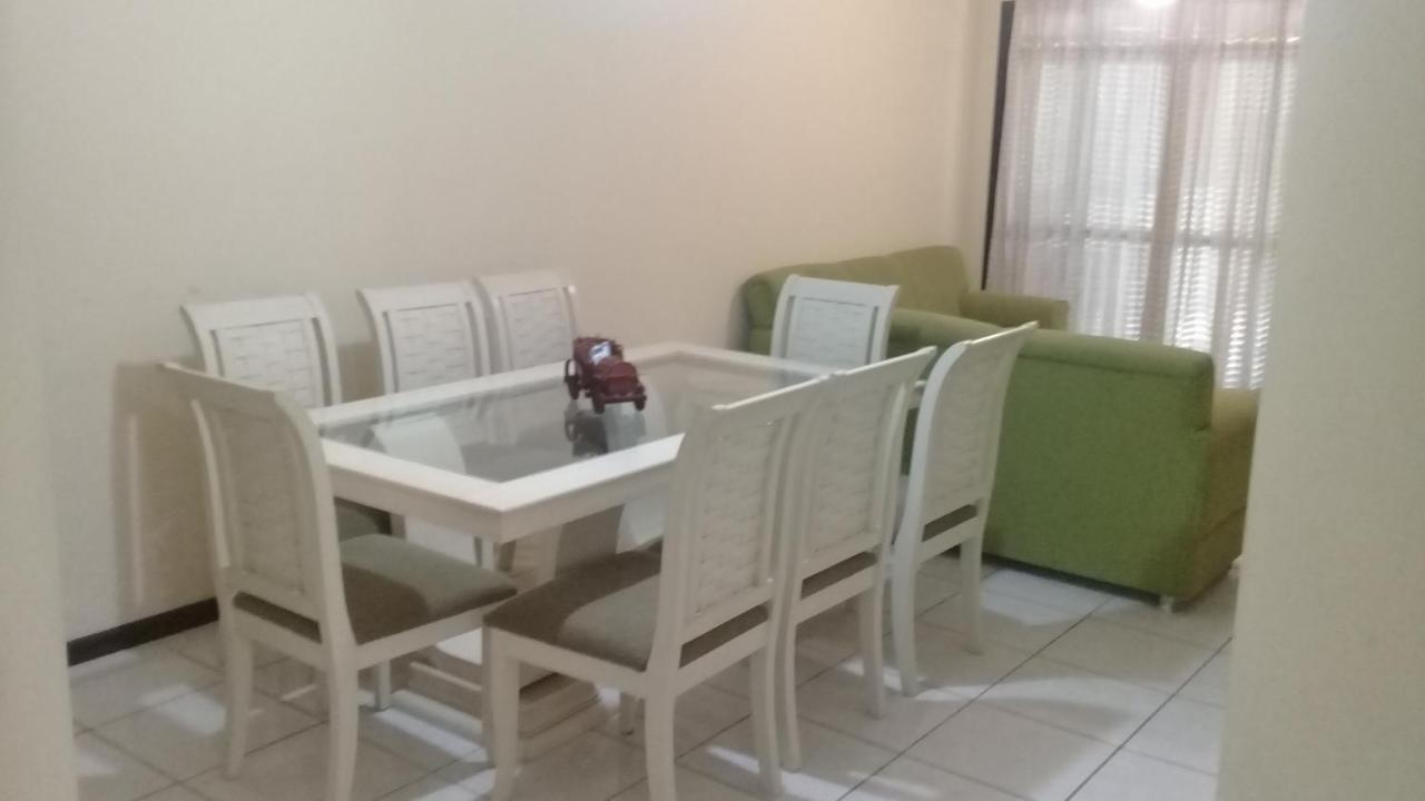 Apartamento De 2 Domitorios E 1 Garagem No Centro De Bombinhas 50 Metros Da Praia Na Avenida Principal Proximo Ao Shopping Punta Blu Экстерьер фото