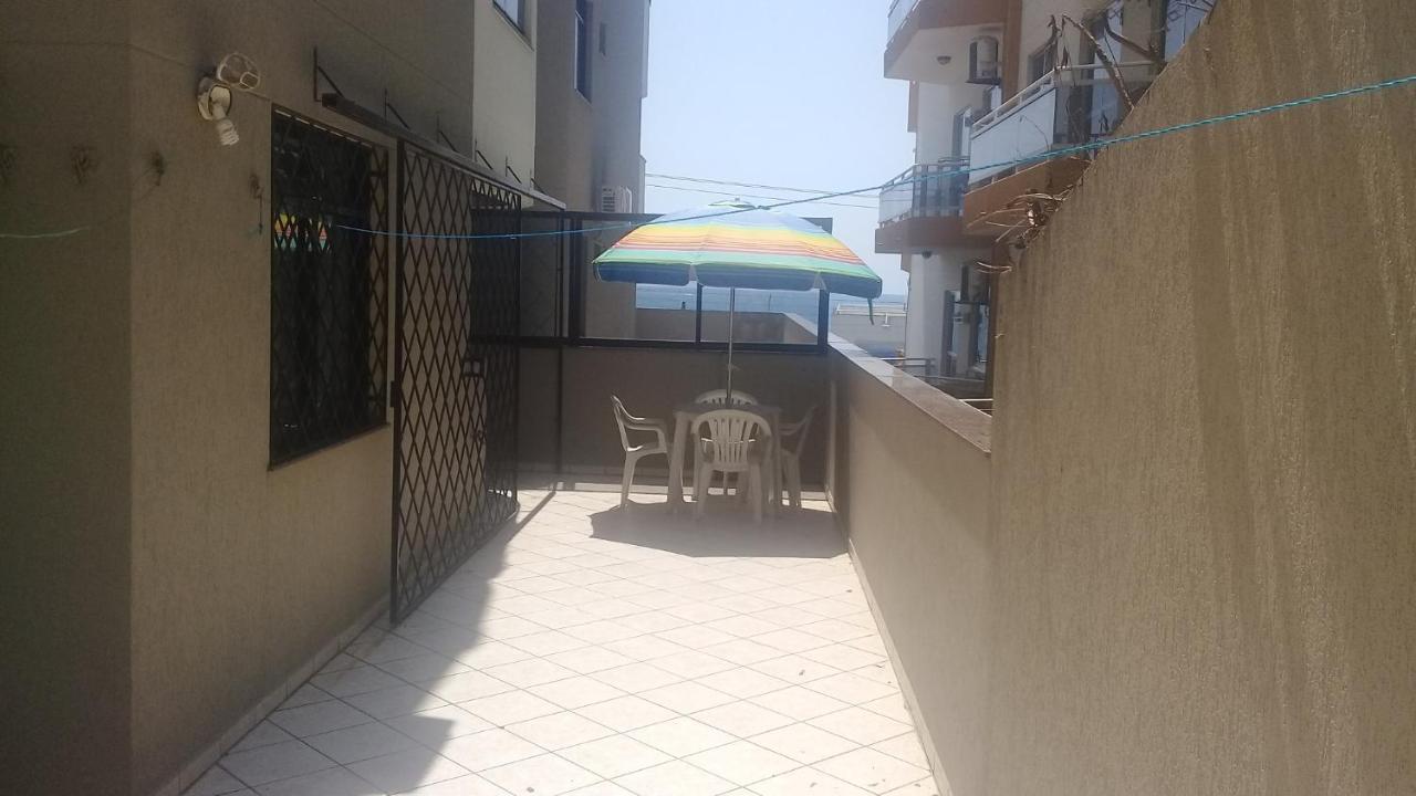 Apartamento De 2 Domitorios E 1 Garagem No Centro De Bombinhas 50 Metros Da Praia Na Avenida Principal Proximo Ao Shopping Punta Blu Экстерьер фото